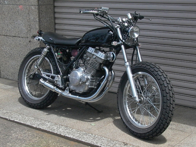 GB250 TRACKER&CAFE